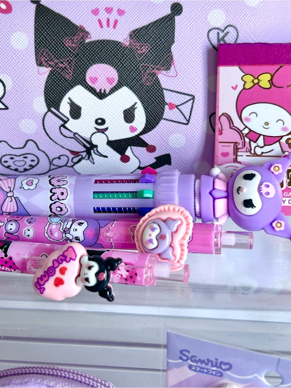 💜(KUR355) Kuromi Adorable 13-Piece Mini Fun Bundle! - Picture 5 of 8
